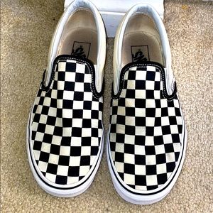 Checkered slip on VANS